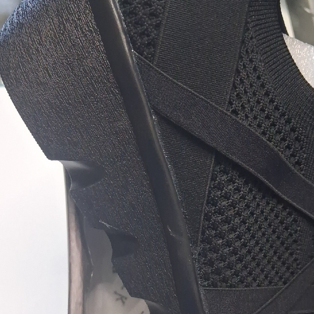 Bernie Mev Black Woven Slip-On Flats - Picture 4 of 7